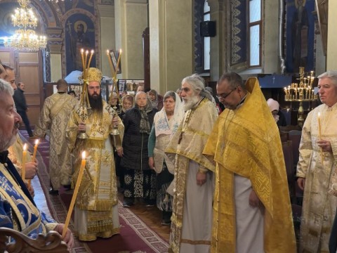 Архиерейска света Литургия в ямболския храм „Св. Николай Чудотворец