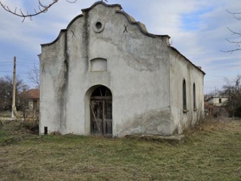 Сливенският митрополит Арсений посети село Коневец